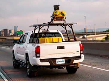 Capteur LiDAR mobile installé sur véhicule pour un corridor routier